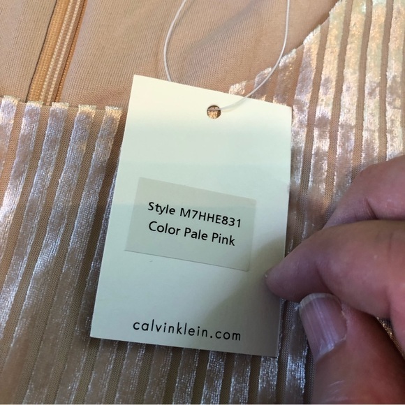 NWT Calvin Klein Cold Shoulder Lined Pale Pink Long Sleeve Top Size Large - Picture 5 of 10